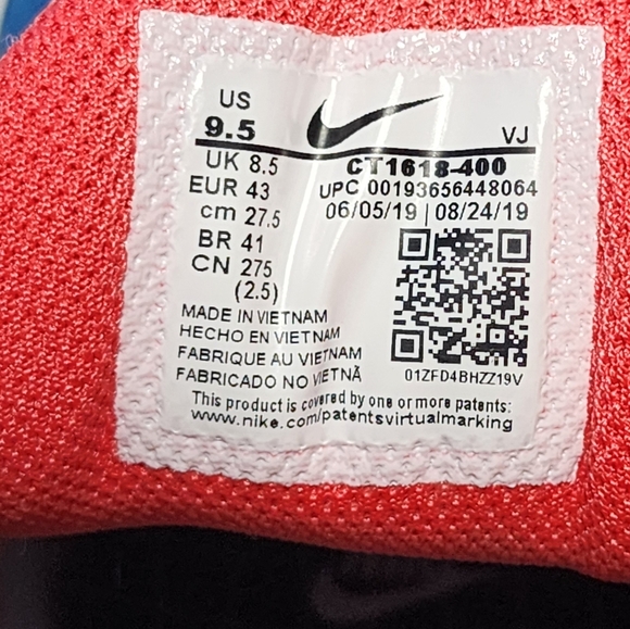 Nike Air Max Plus 'Time Capsule' CT1618-400 - Picture 10 of 10